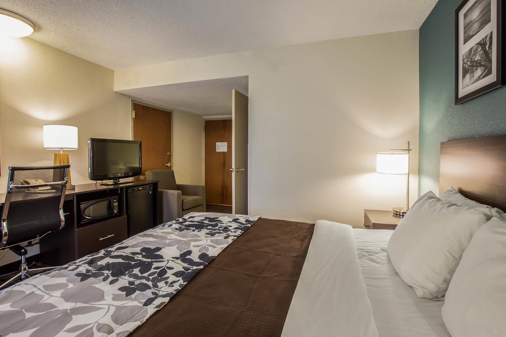 Sleep Inn Greensboro Airport Ngoại thất bức ảnh