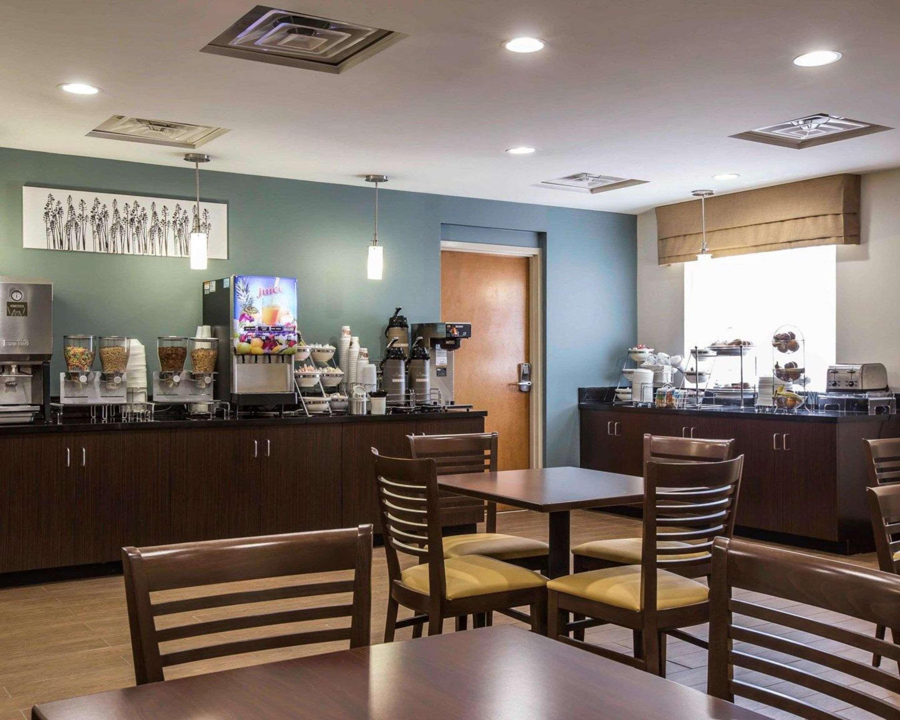 Sleep Inn Greensboro Airport Ngoại thất bức ảnh