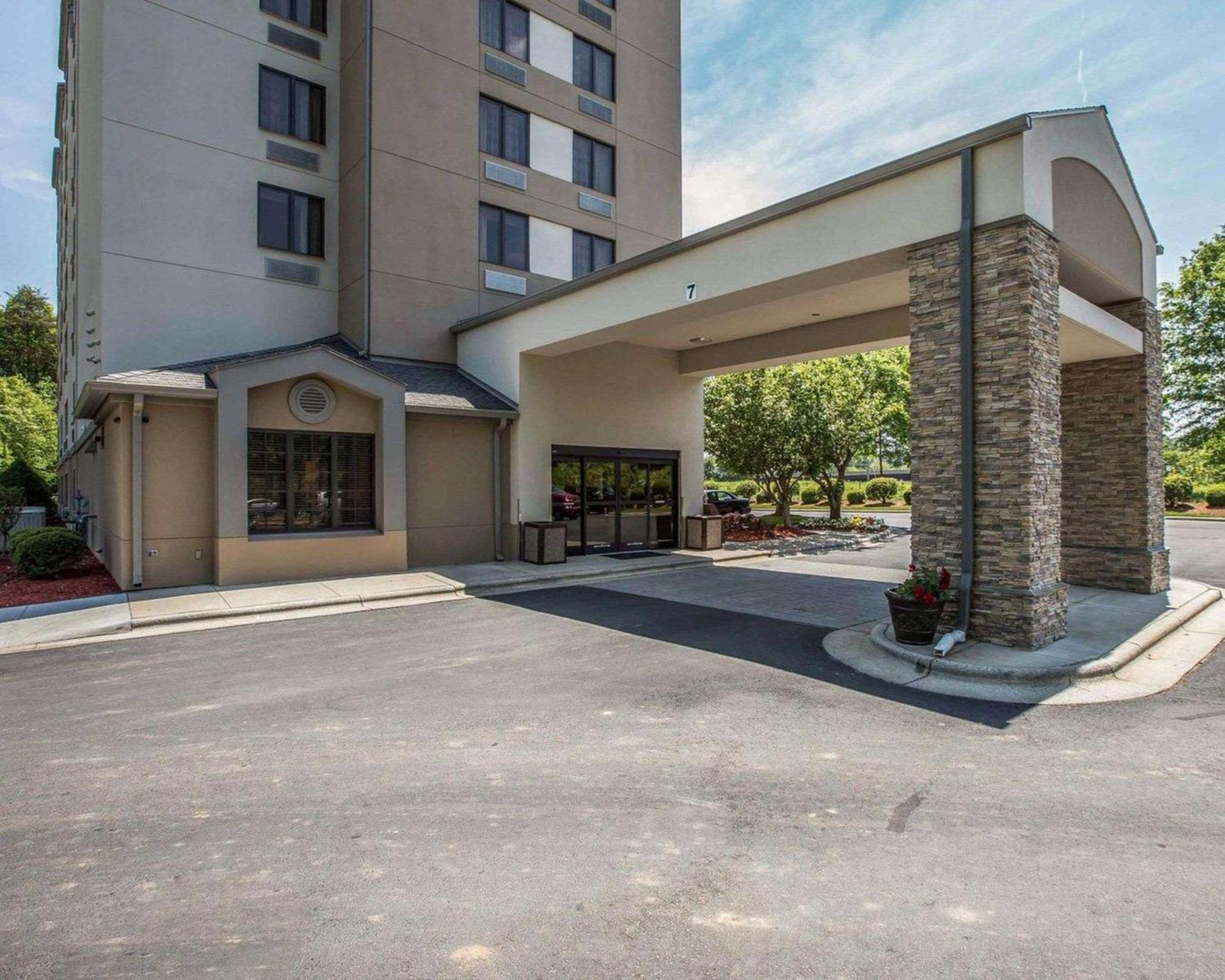 Sleep Inn Greensboro Airport Ngoại thất bức ảnh