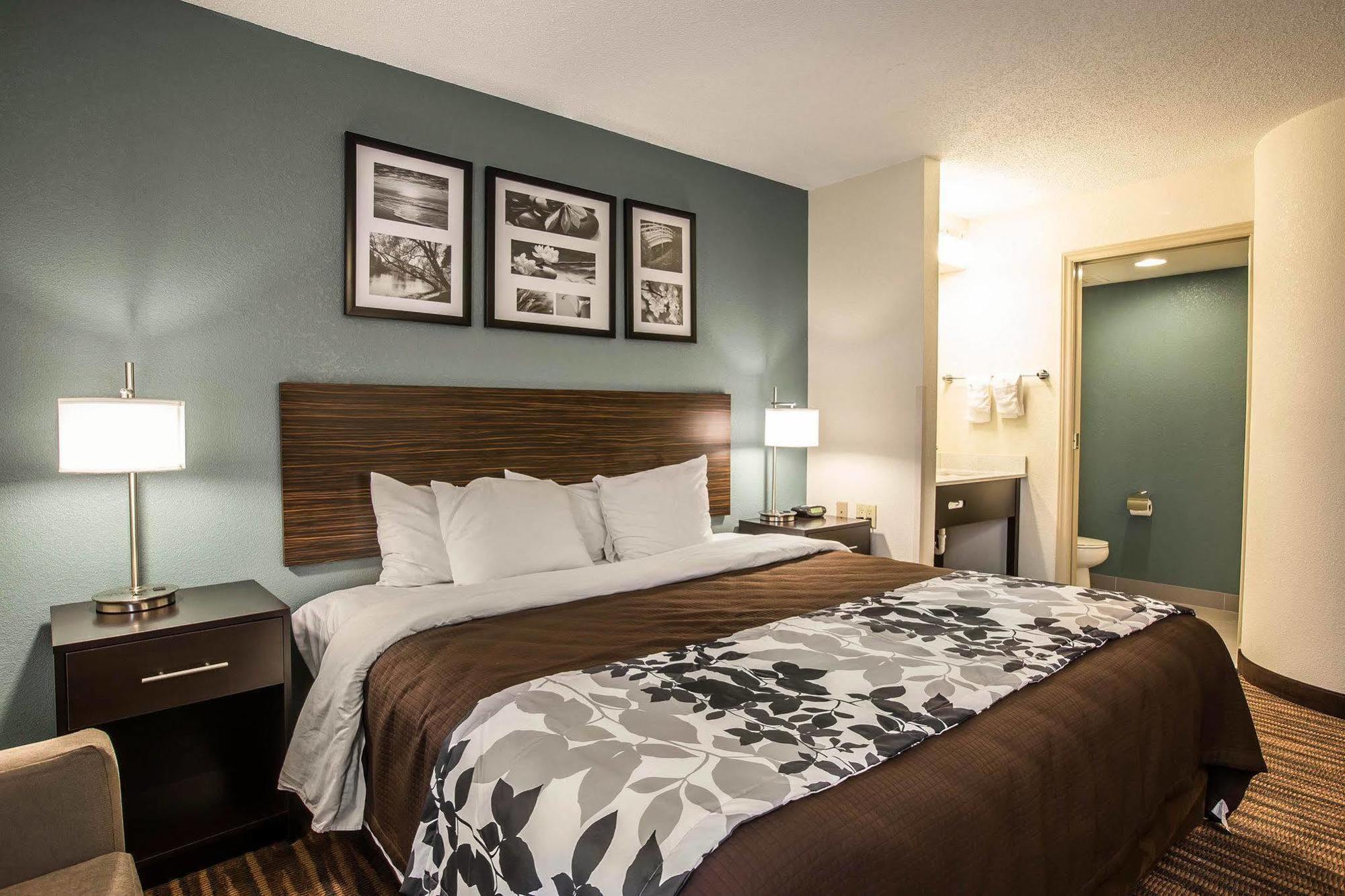 Sleep Inn Greensboro Airport Ngoại thất bức ảnh