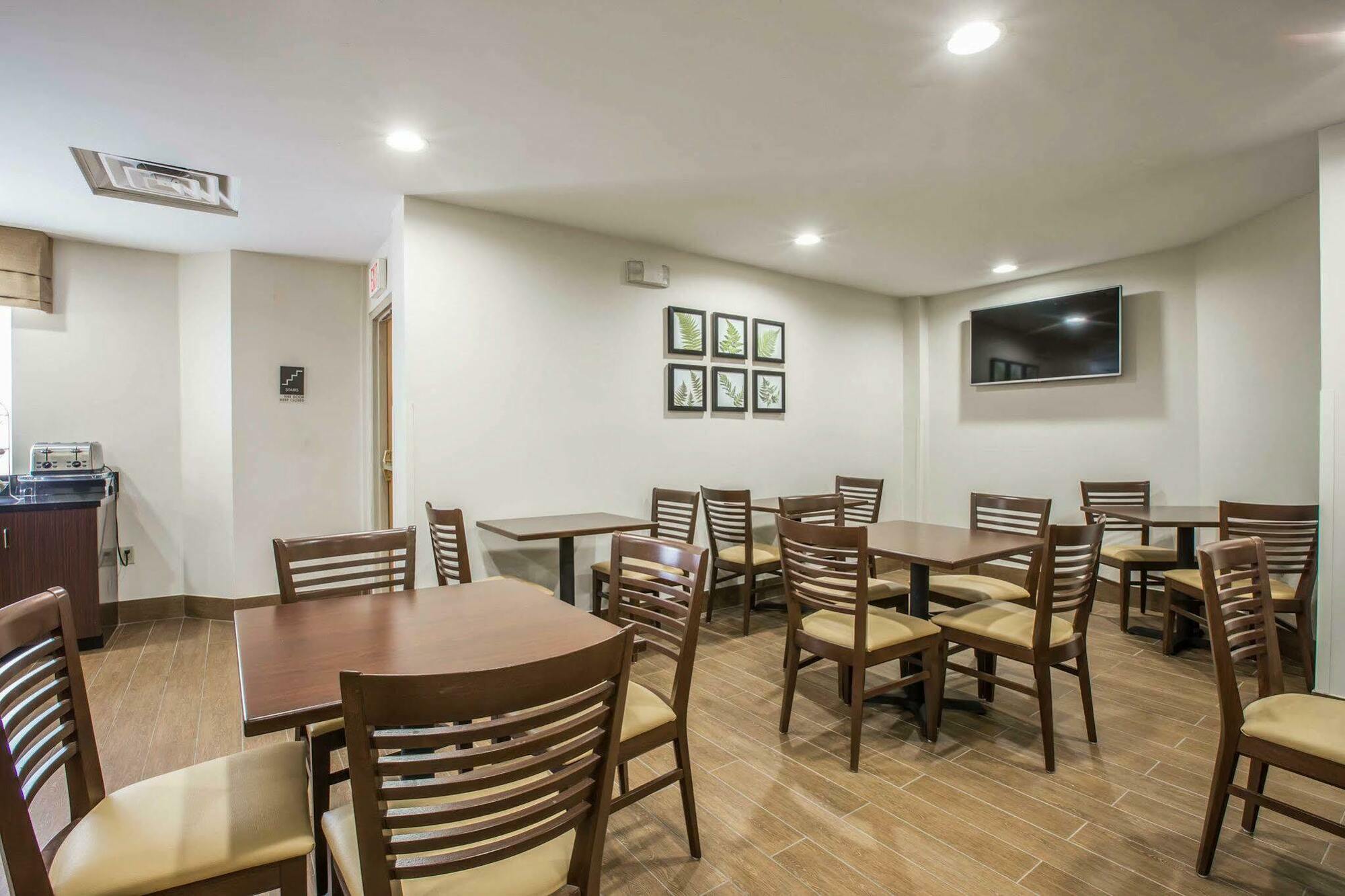Sleep Inn Greensboro Airport Ngoại thất bức ảnh
